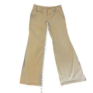 Women’s Banana Republic flare stretch khaki pants size 10 - C33 great condition
